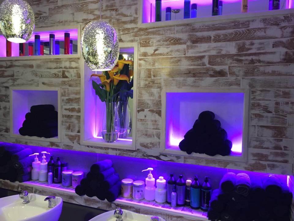 Salon Central
