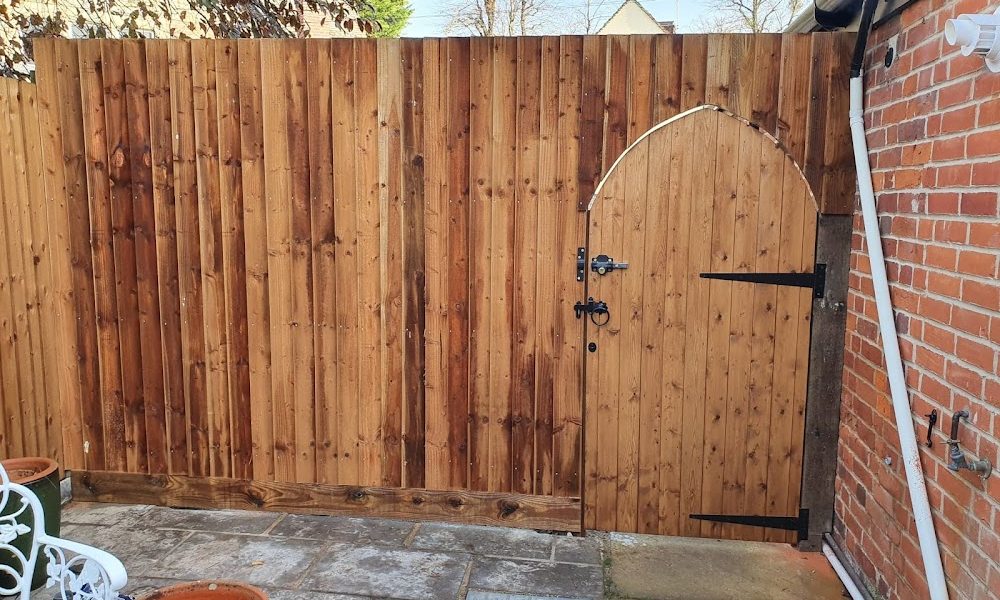 JSG Fencing and Gates