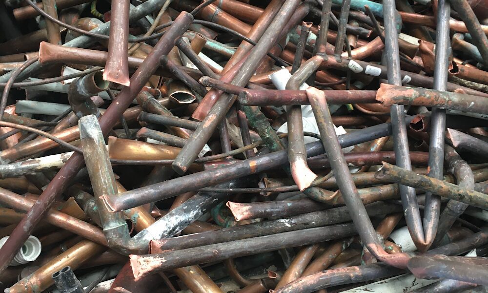 Ak Metals