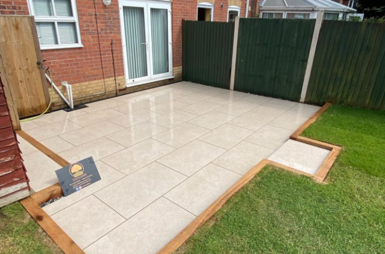 Oakland fencing and landscape Specialists Ltd