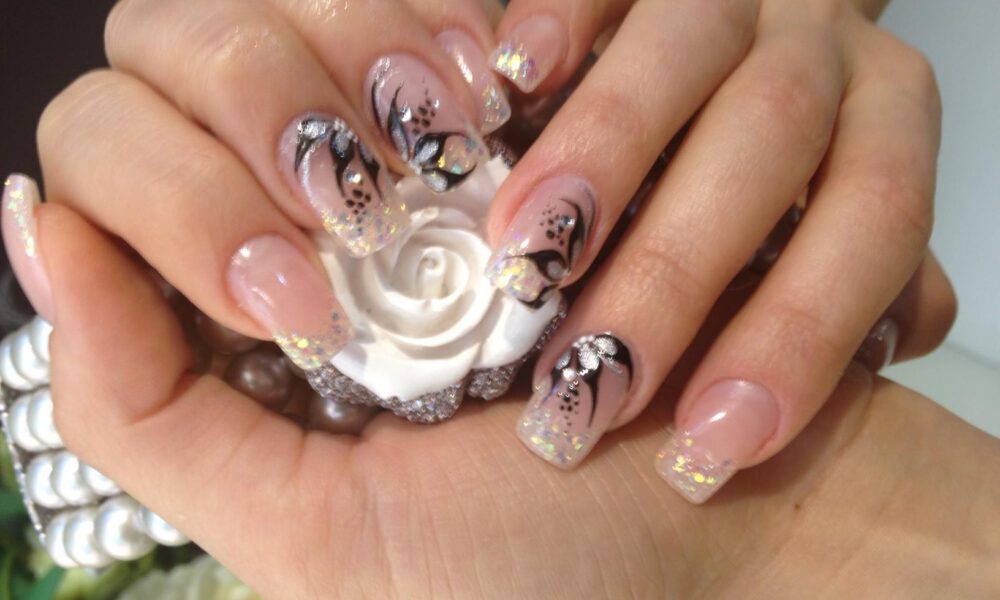 Nails by Alexandra